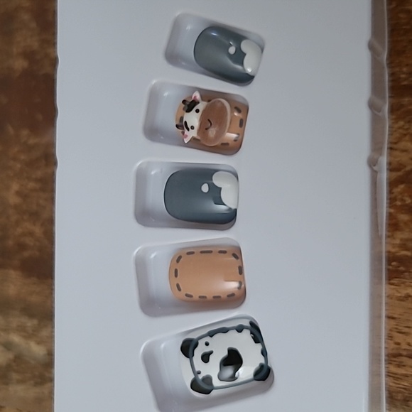 Boutique Other - 3D Cow Press On Nails